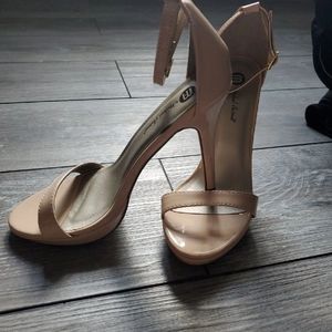 7.5 high-heels